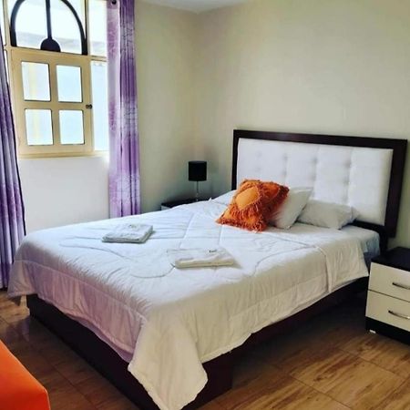 Hotel Mar Y Sol Playa El Milagro Paijan Rum bild